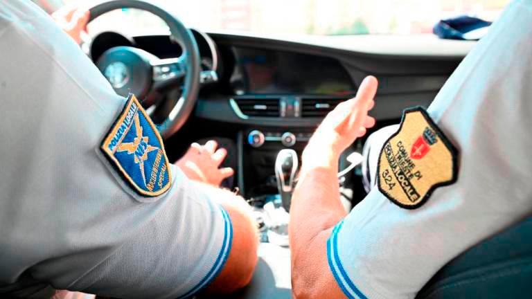 Na območju Stare mitnice nasilje v družini in pretep v baru