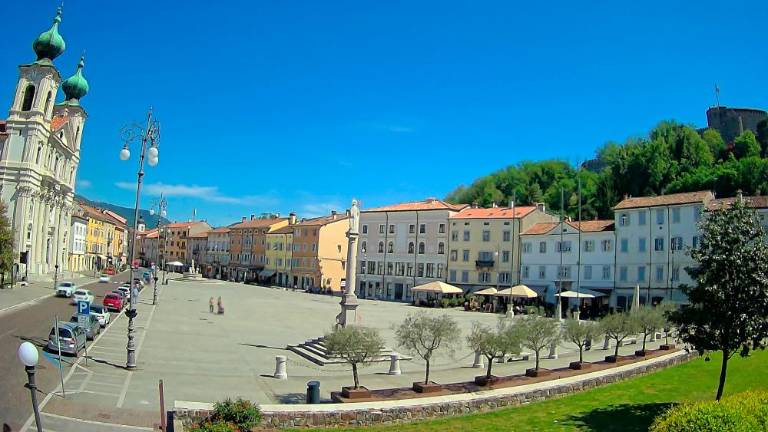 S solidnim anticiklonom sončno in vse toplejše pomladno vreme