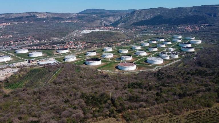 Porast prijav zaradi smrada v občini Dolina