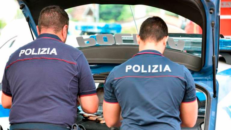 Policisti v Naselju Barcolana prijeli tihotapca migrantov