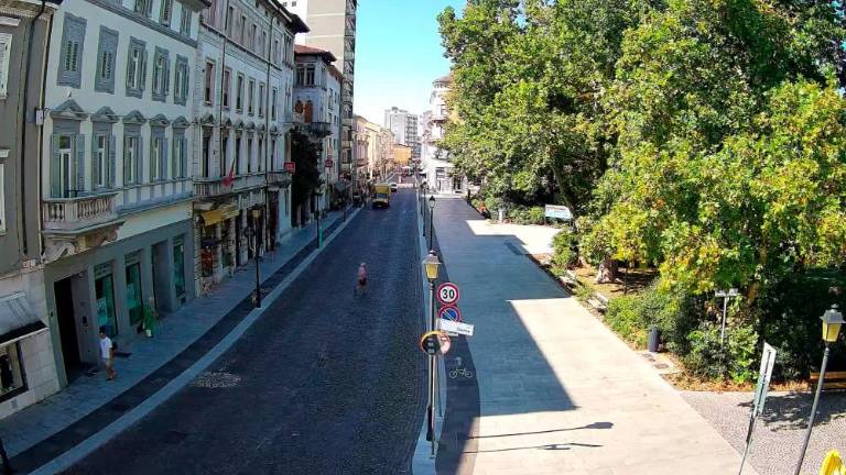 Premor med vročinskima valoma je trajal šest dni