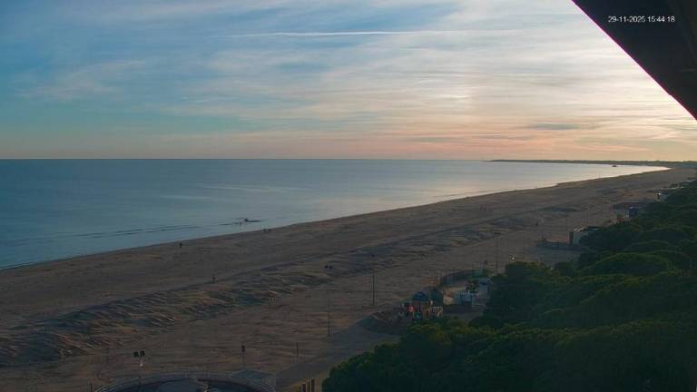 S ponedeljkom več vlage in oblakov ter občasne padavine