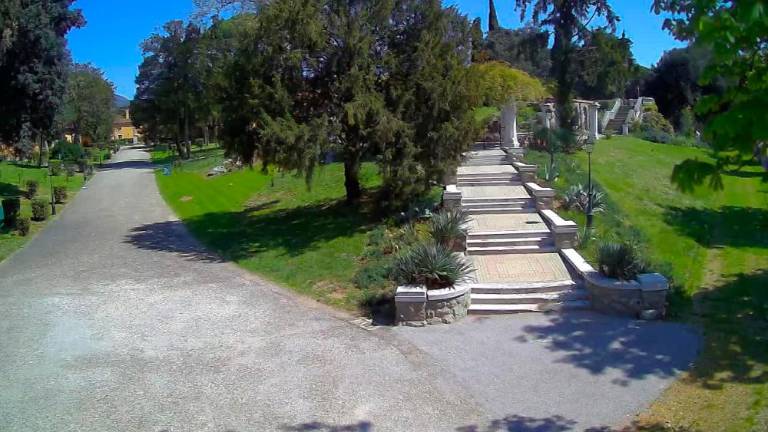 Danes marsikje najtoplejši dan v tekočem letu