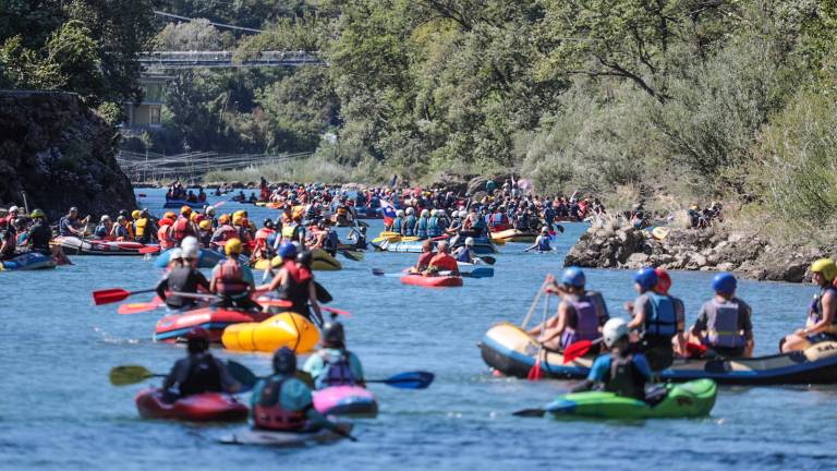 Rekordna Soška regata s 375 udeleženci (video)