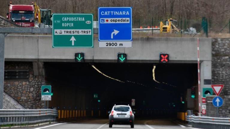 Padriški predor od danes začasno zaprt