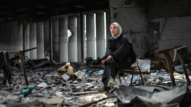 Dialog dveh žensk, ki sta se vojni uprli