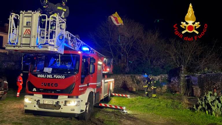 V Križu reševali jadralnega padalca (video)