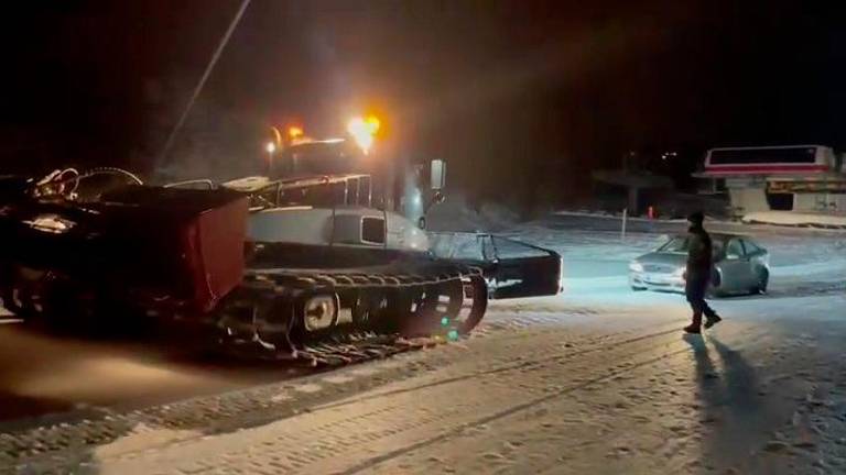 Cesta se mu je zdela »malo preveč bela«