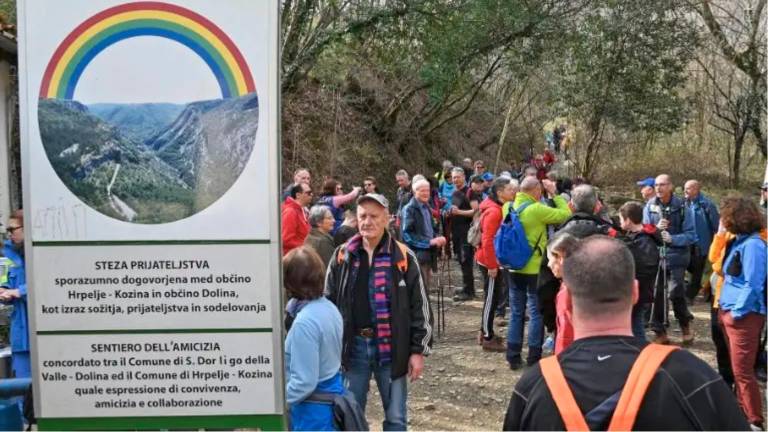 Odprta meja s pohodom in odkrivanjem kamnin