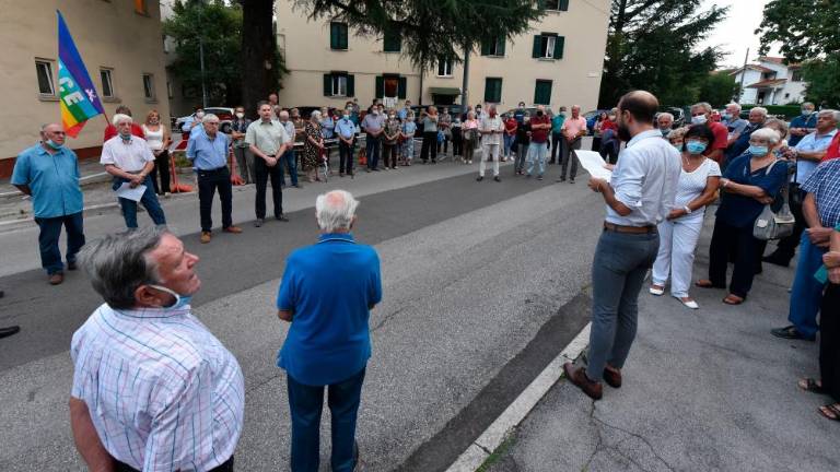 V spomin na pred 76 leti ustreljene kurirke in partizane
