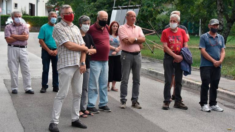V spomin na pred 76 leti ustreljene kurirke in partizane