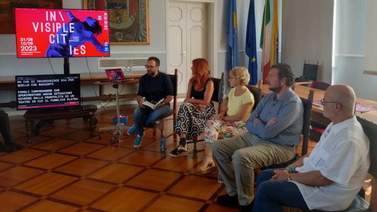 V znamenju umetniškega eksperimentiranja