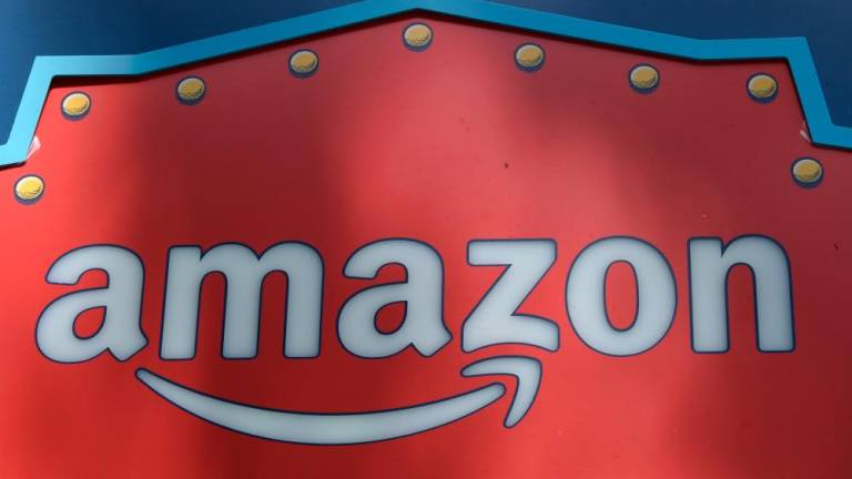Amazon izrinil Google