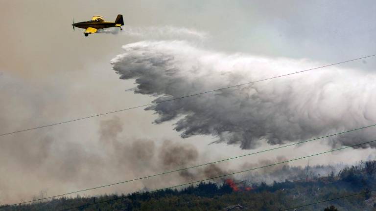 Več požarov na Braču