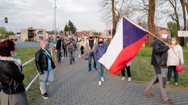 Češka naj bi meje odprla julija