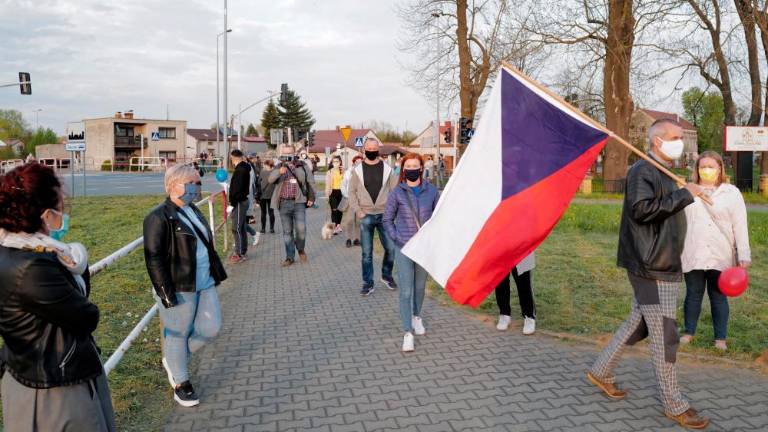 Češka naj bi meje odprla julija