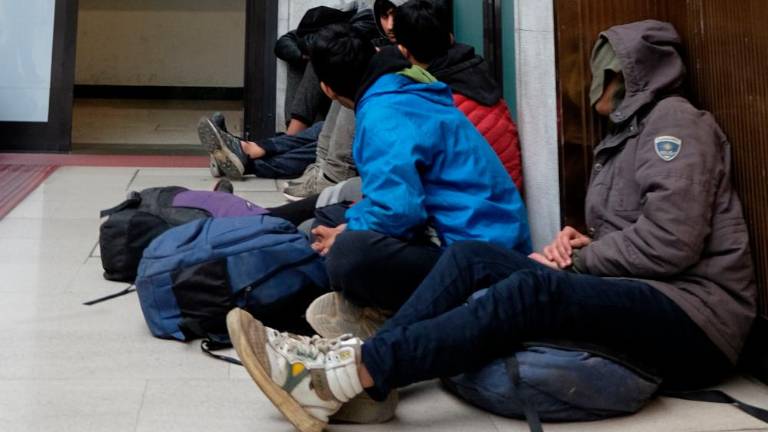 Mladoletne sprejemajo brez poenotenih kriterijev