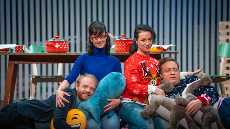 V gledališču Koper se je sezona začela s predstavo Laponska