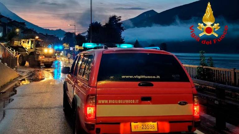 V Barcisu v dveh urah padel skoraj mesec dežja