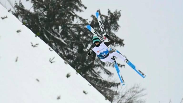 Peter Prevc v domačo oskrbo