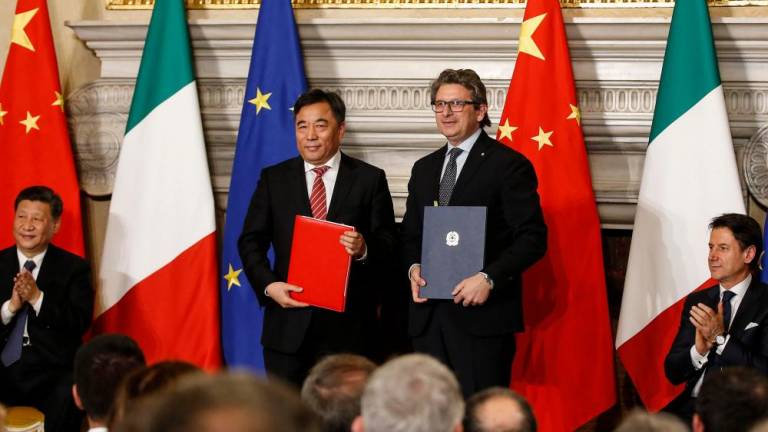 Tržaško pristanišče podpisalo dogovor s kitajskimi partnerji
