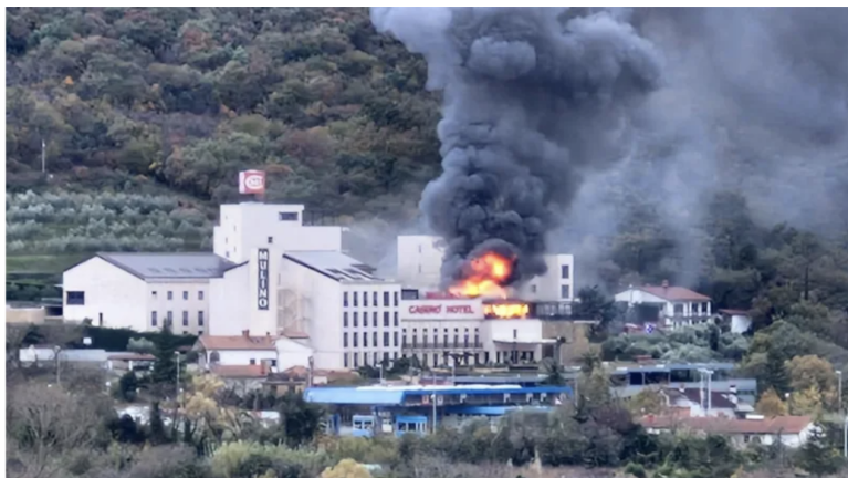 Zagorelo v igralnici Mulino ob mejnem prehodu Sečovlje