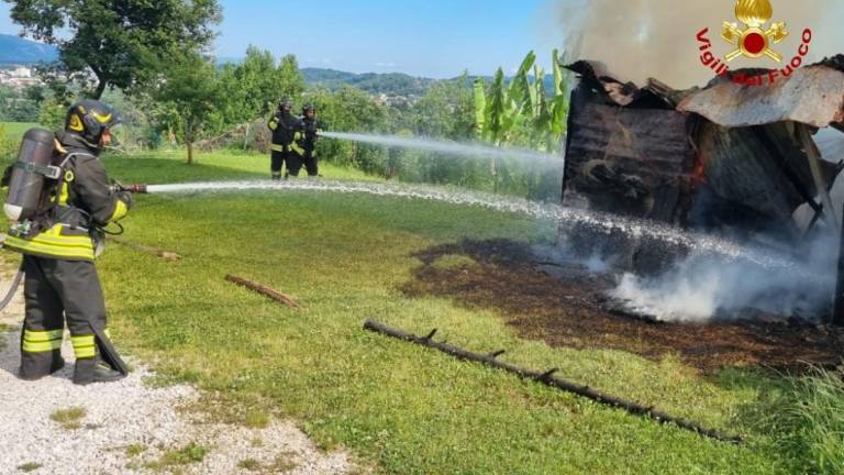 Na Oslavju ni gorela hiša, ampak drvarnica