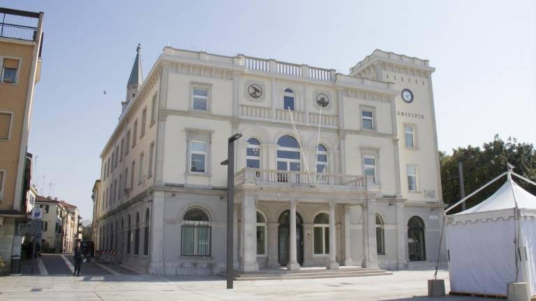 Tržiška občina zaposluje