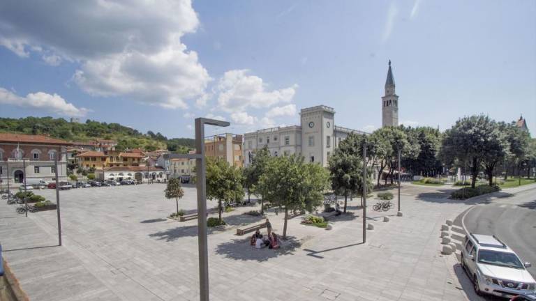 V središču Tržiča tudi letos brez hladnega piva