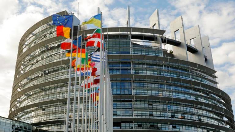 Evropski poslanci zavrnili predlog reforme za zmanjševanje izpustov