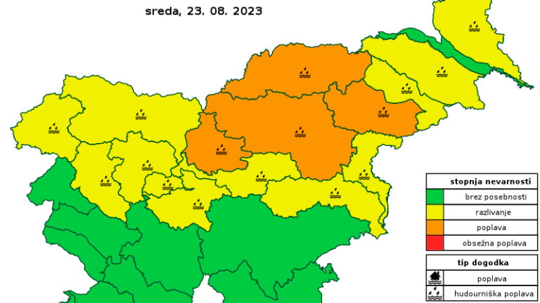 Arso opozarja na popoldanske močnejše nevihte