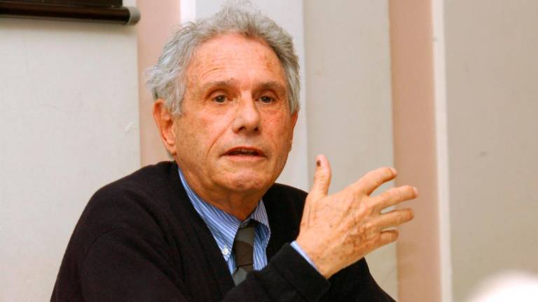 Umrl je arhitekt Semerani