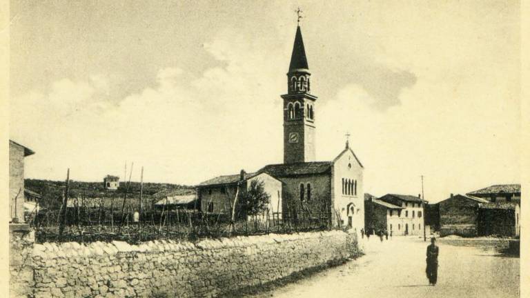 Pomniki povojne obnove