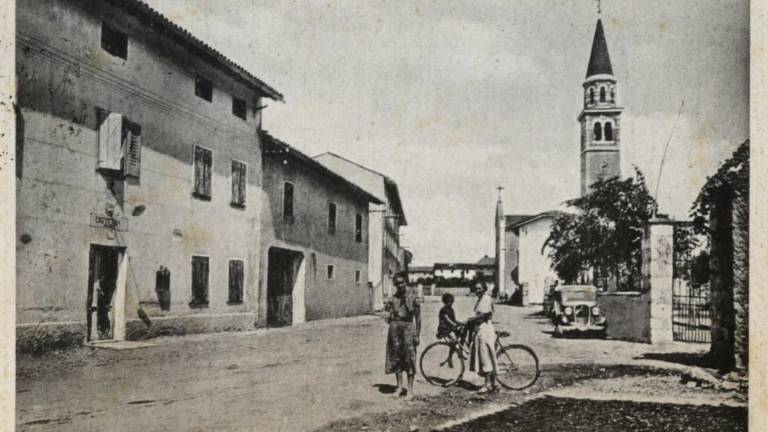 Pomniki povojne obnove