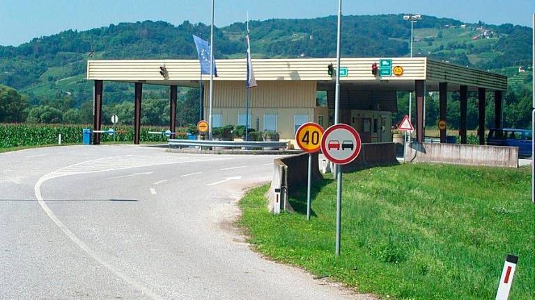 Hrvaška zapira maloobmejne prehode s Slovenijo
