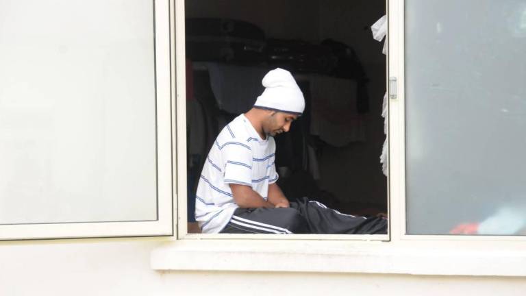 Selili bodo migrante iz centra Cara