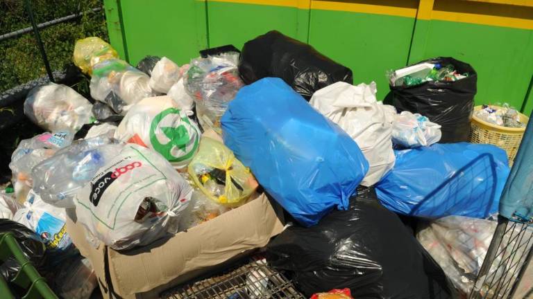 Goljufi pozivajo k plačilu smetarine