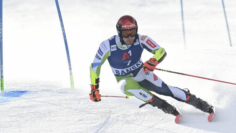 V Kranjski Gori odpovedali veleslalom, skušali bodo izpeljati slalom