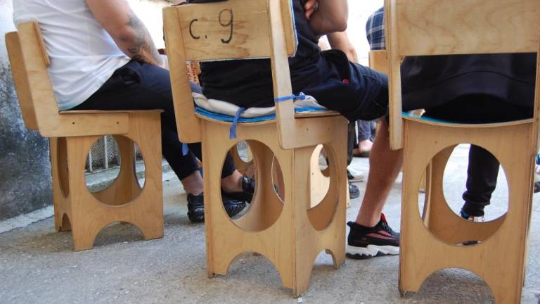 Najprej so pristopili zgolj iz radovednosti