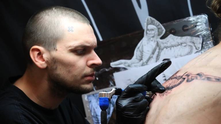 V kraljestvu tetovaž