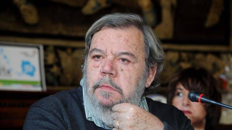 Umrl je novinar Gianni Mura