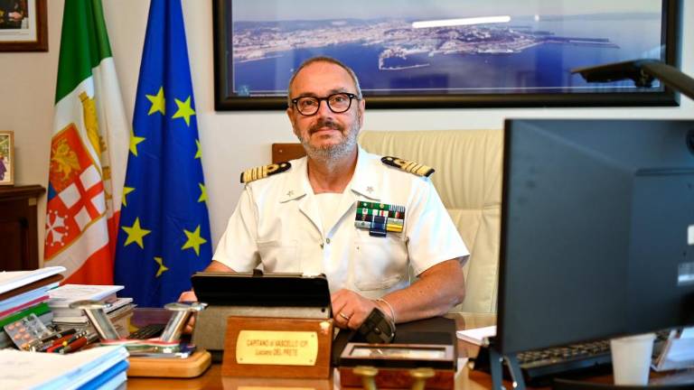 »Potniška ladja lahko predstavlja nevarnost za rekreativce na morju«