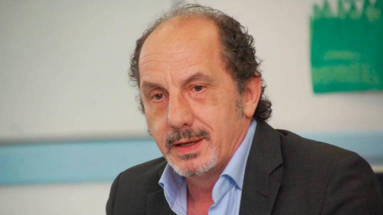 Umrl je pisatelj Pino Roveredo