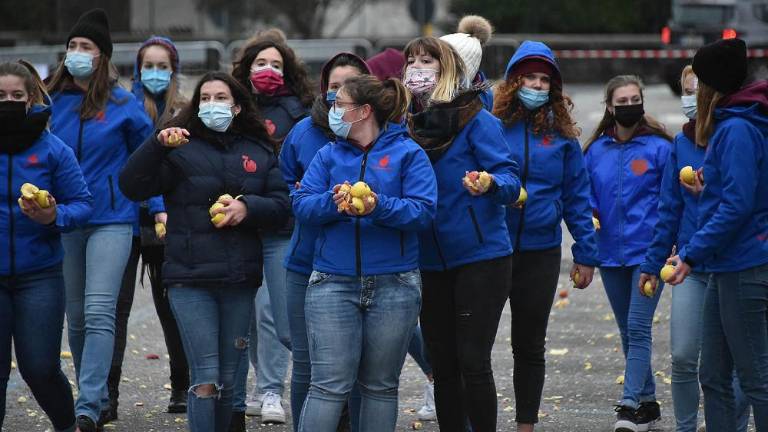 V Boljuncu letela jabolka