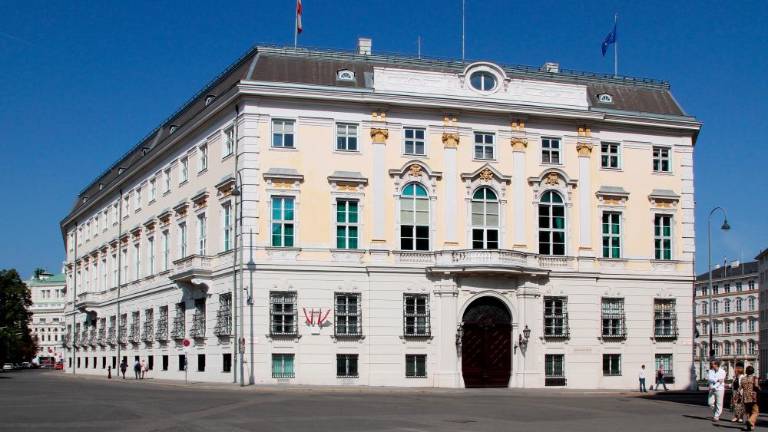 Avstrijska vlada krči sredstva za manjšine