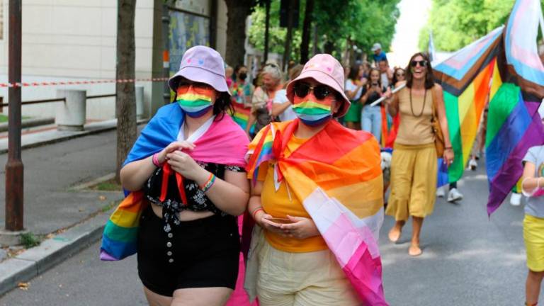 Parada ponosa prispela na skupni trg obeh Goric (foto in video)