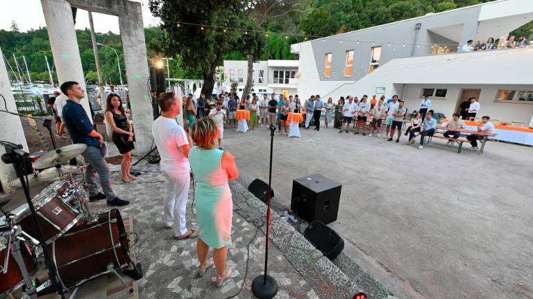 V Sesljanu se je odvijal tradicionalni Aperibanking