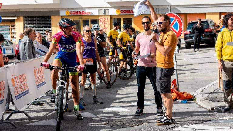 Po rebri navzgor za okoljsko trajnost in socialno vključevanje