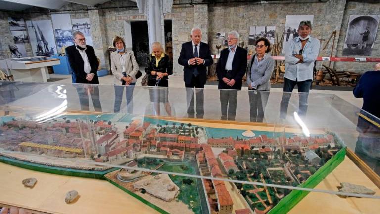 Množičen odhod Italijanov dobil stalno bivališče