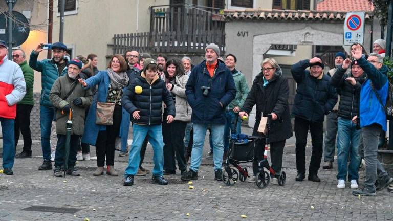 Starodavni običaj lučanja v Boljuncu